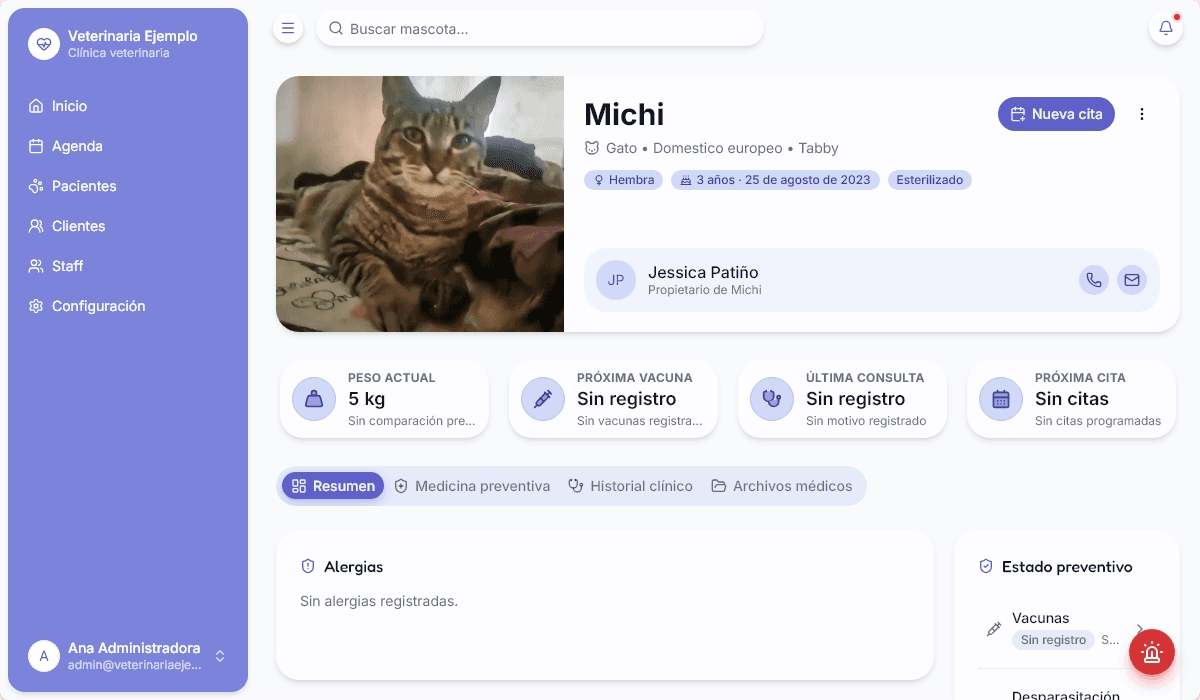 Expediente clínico de un paciente en Galoo con su historial de consultas